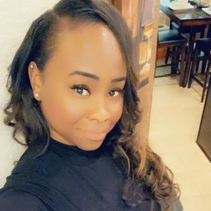 Meet your Posher, Kisha